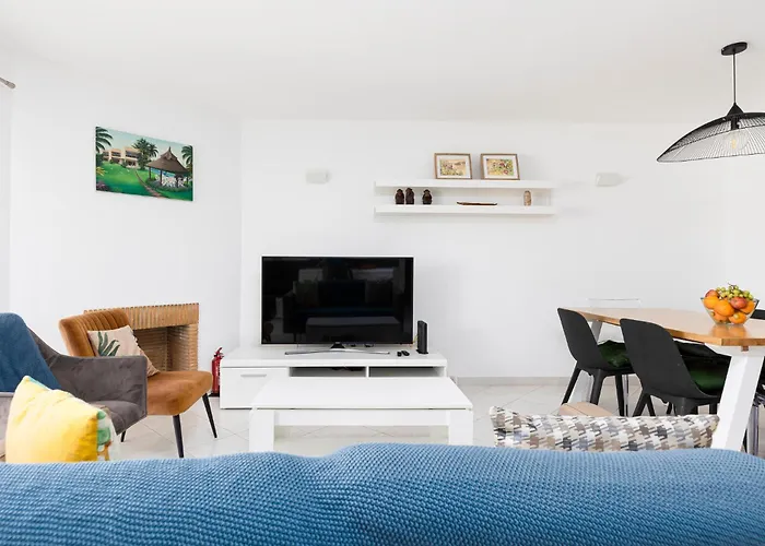 Estrelicia Direct Access Апартаменты *