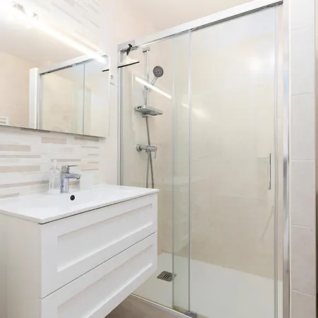 Estrelicia Direct Access Apartman Porches